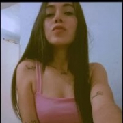 caro_hot24
