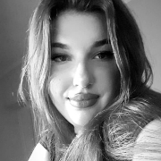 nika_bondarenko