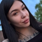 ArianaWalker77